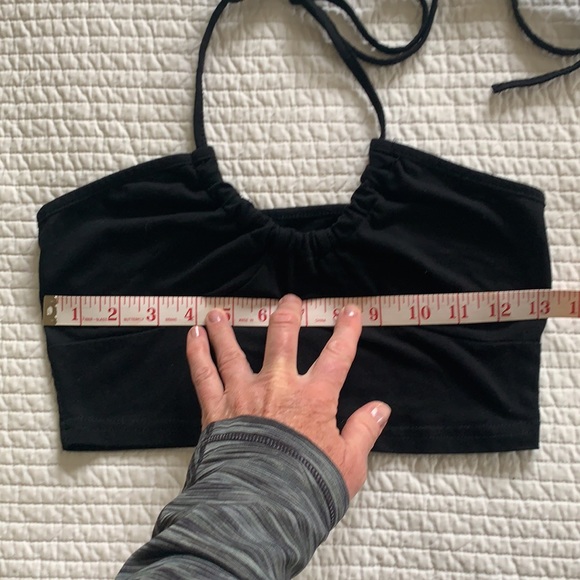 🎉 BOGO 2/$12! Shein Crop Top - Picture 2 of 5